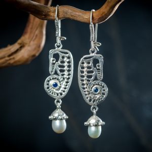 seahorse earrings 